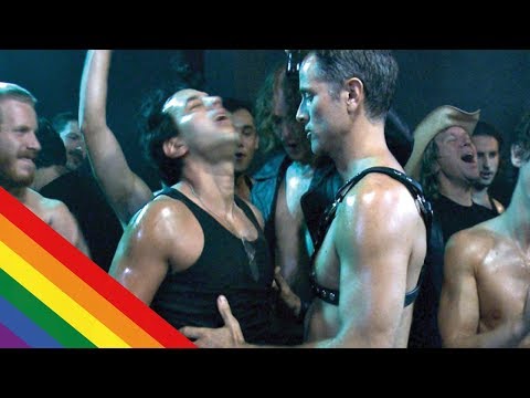 INTERIOR. LEATHER BAR. - Bande Annonce VOST