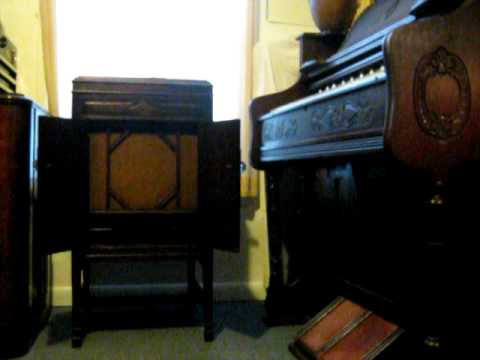 Harry Reser's Syncopators ''When Eliza Rolls Her Eyes'' 1929