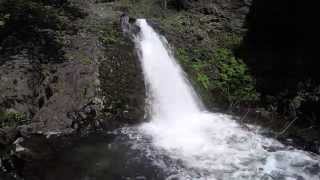 preview picture of video 'Dog Creek Falls, video 6, HD'
