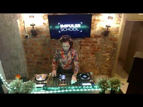 Katya Iskra 1 hour Dj set house music