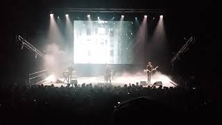 Opera House - Cigarettes After Sex (frontón méxico)