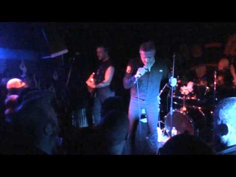 INFA RIOT - Live au Mondo Bizarro - Part 1