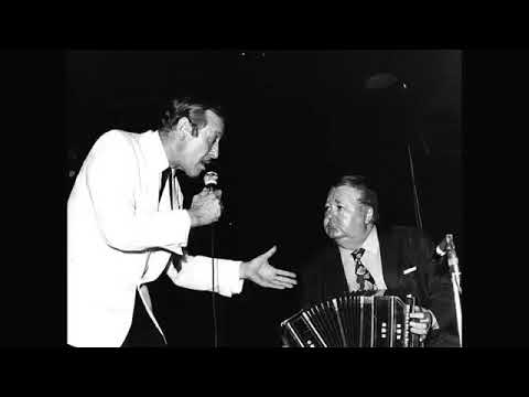 Roberto Goyeneche con Aníbal Troilo y su Orquesta Típica   Sur