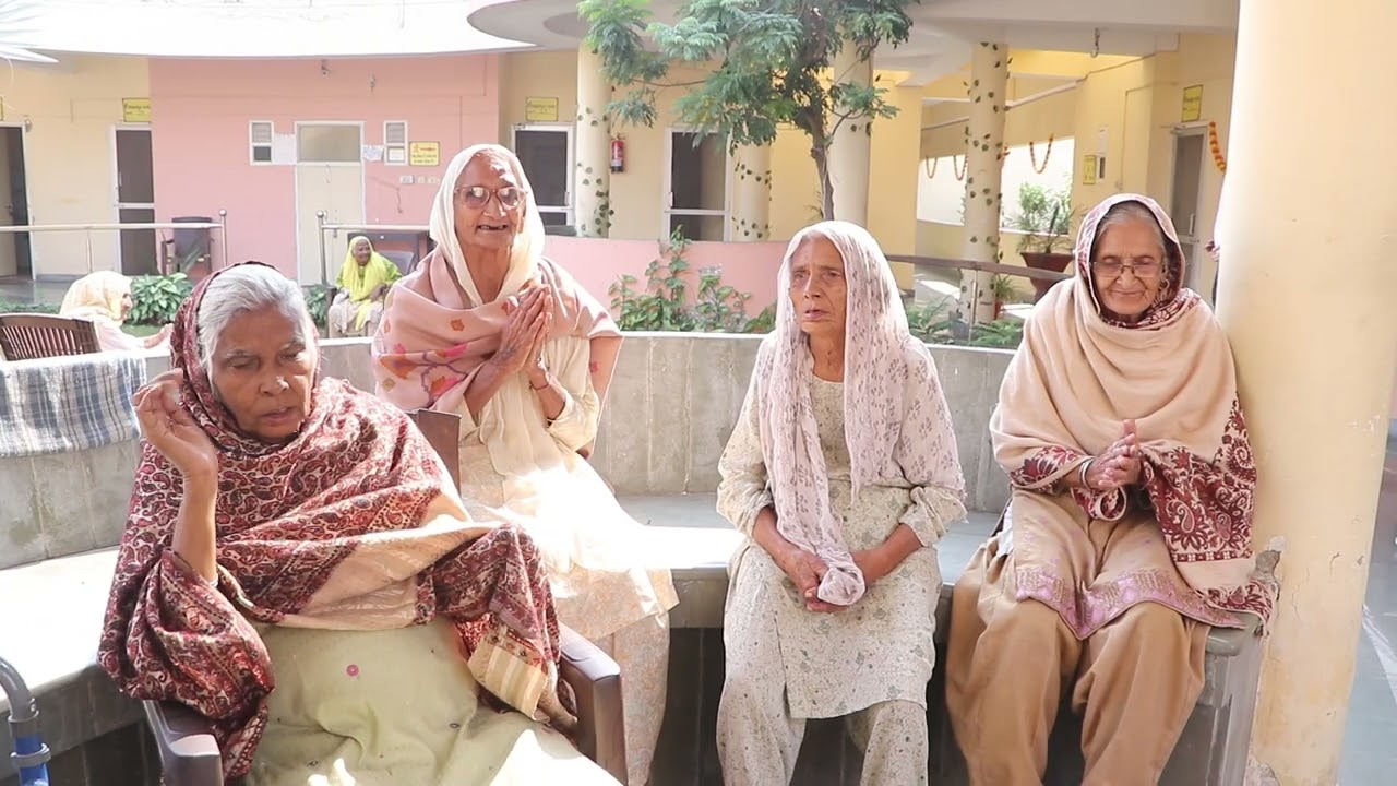 Elders Singing a Bhajan in HelpAge India's Senior Care Home
