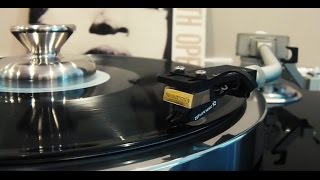 Video thumbnail of "Sade - Smooth Operator/Red Eye (45rpm vinyl: Soundsmith Zephyr Star, Graham Slee Accession"