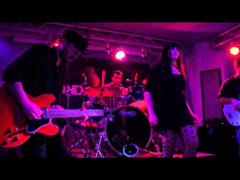 Jeanie and The Picks Live at Onda Sonora ||| Hoodoo Voodoo Doll