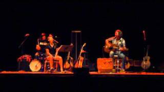 Golden State - Eddie Vedder &amp; Natalie Maines - Voices for Justice