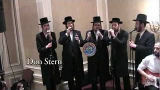 חתונה עם דופק: וולבי אדלר ומקהלת שירה