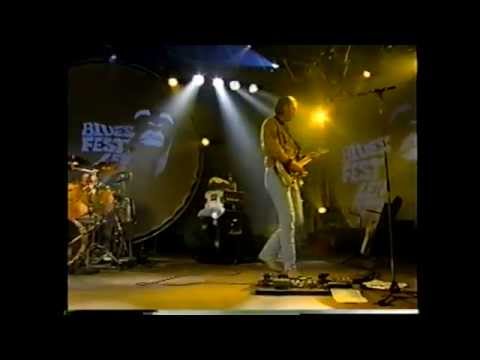The Hamsters - Sharp Dressed Man Live on German TV in May of 1997! Awesome!