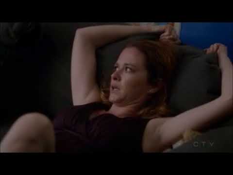 Grey's Anatomy 12x24 - When April gives birth to Harriet