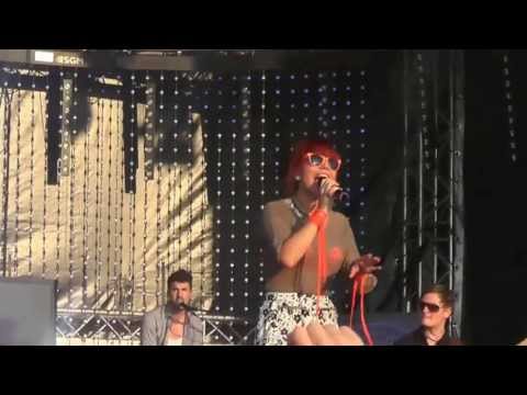 Lisa Wohlgemuth live mit ihrer ersten Single Heartbreaker live beim DSDS Openair 2013