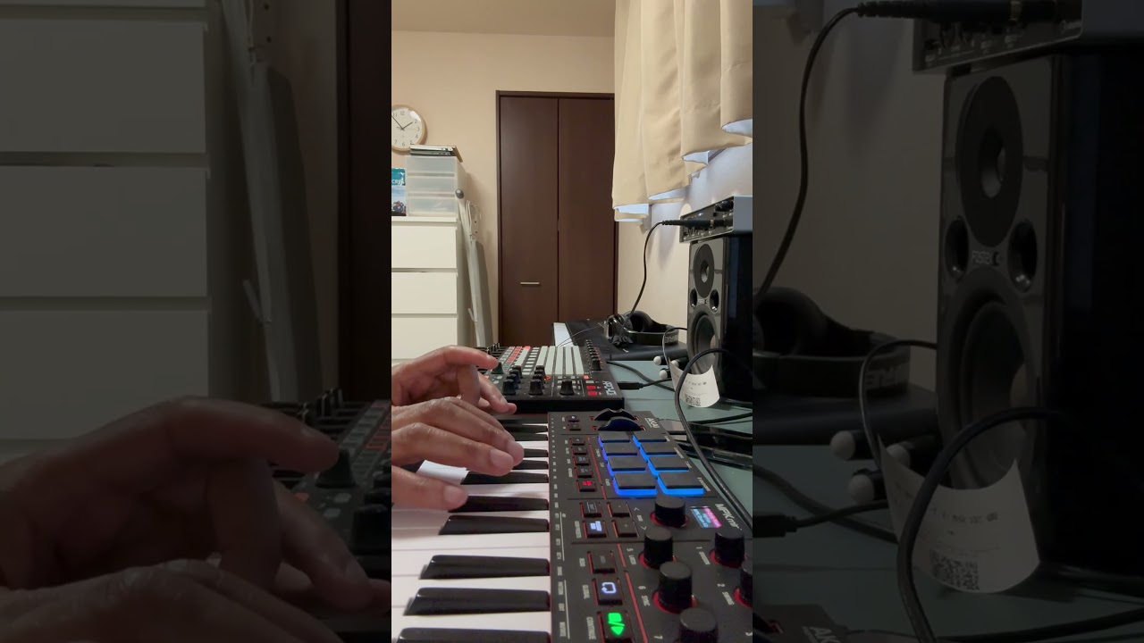 AKAI MPKminiIV - March Jam