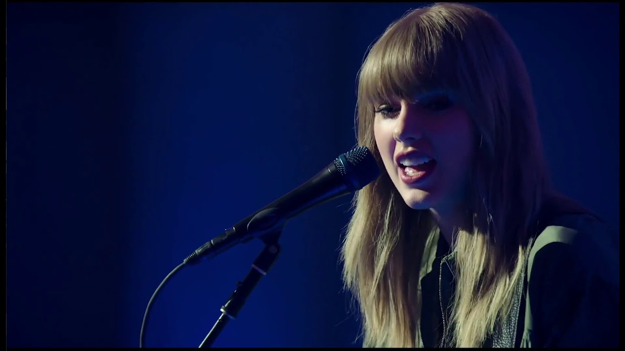 Taylor Swift - Live from Chicago performance 2018