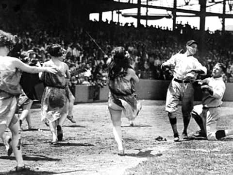 Roarin' 20s: Ted Wallace & His Campus Boys - Campus Capers, 1929