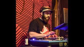 B Side Show - Hosted by Rabbit & Phalasee with DJ Rawz IR