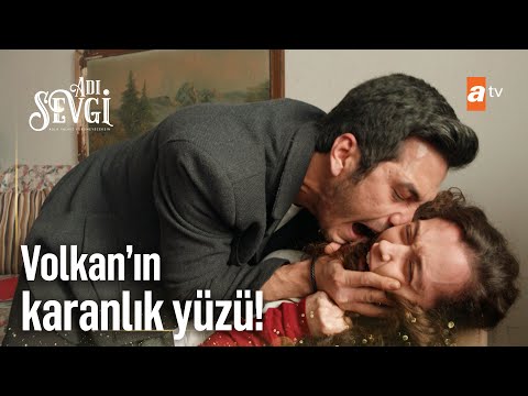 Volkan, Zeynep'in parmağında yüzüğü göremeyince kriz geçirdi! - Adı Sevgi 1. Bölüm