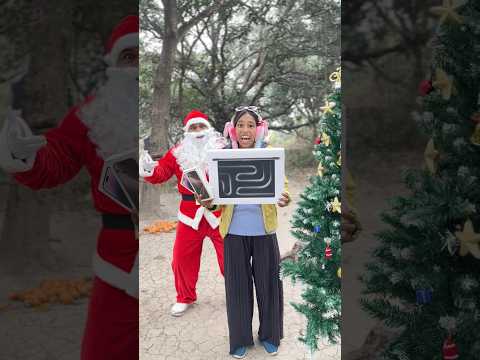 Bebo Aarya Me Se Aapko Kon Pasand Aaya 😱 #shorts #ytshorts #christmas #santaclaus