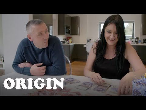 Debt-Ridden Northern Family Swaps Lives With Southern Millionaires | Rich House, Poor House Ep 3