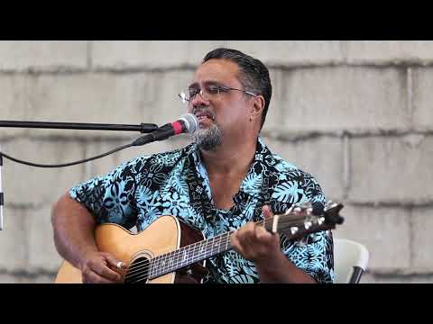 Del Beazley w Noah Campbell "Somewhere Over the Rainbow"