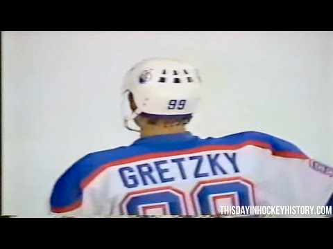 Wayne Gretzky Hat Trick vs Flyers   Game 3 1985 Stanley Cup Finals