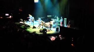 NATALIE MAINES with BEN HARPER - Vein in Vain