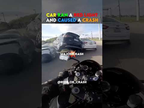 Biker's Close Call! 🚦💥 #motorcycle #crash #police