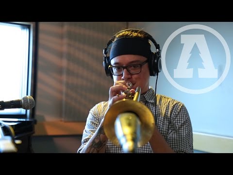 Morningsiders - Honey | Audiotree Live