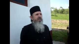 preview picture of video 'Hram la Mănăstirea Măgina (4)'