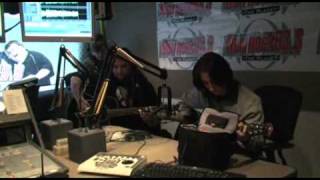 In This Moment - Beautiful Tragedy (acoustic)