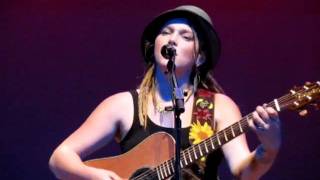 Crystal Bowersox Me and Bobby McGee Chicago 9/17/11