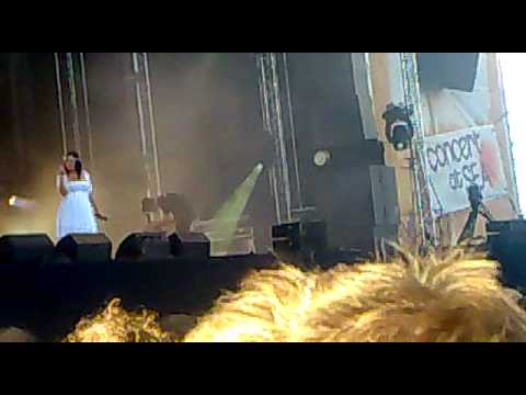 Caro Emerald - live Concert at Sea 2010 (Stuck)