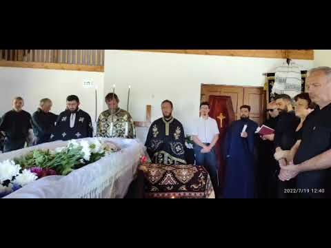 O parte din Slujba Înmormântării a Bunicii Libotean Raveca din Comuna Spermezeu 19 iulie 2022