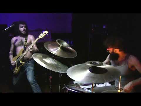 Zeus @ Tiki Bar - Plymouth - 2013 - Song With Justin Pearson