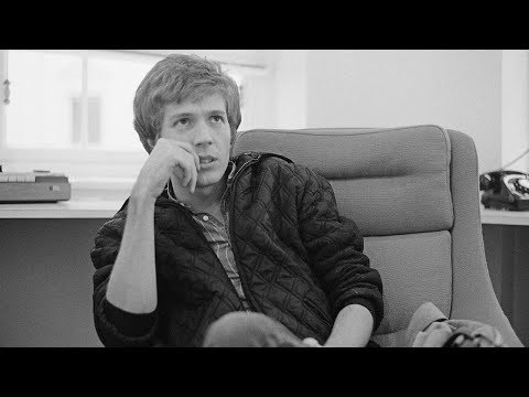 Scott Walker, Walker Brothers singer, dead at 76