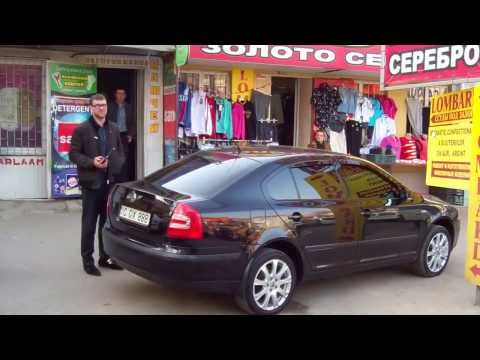 Curaj.TV - Are geamuri ca oglinda și numere fițoase la mașină