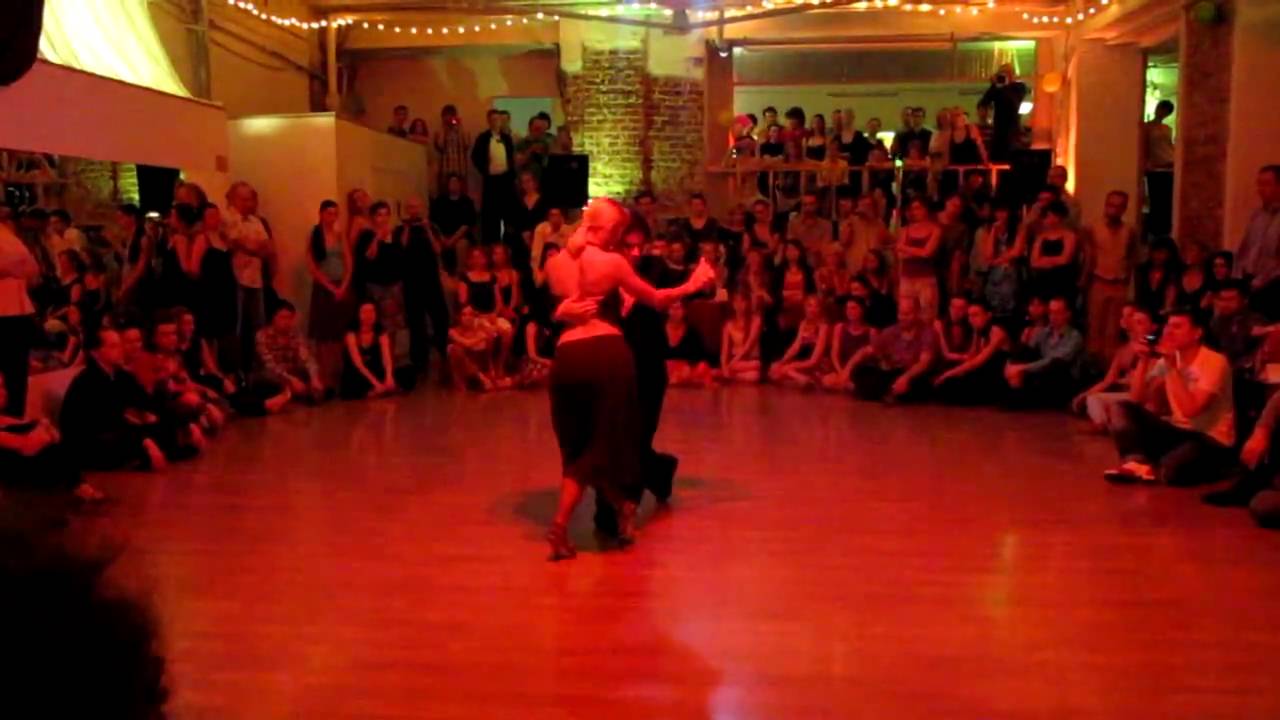 Alejandra Mantiñan y Aoniken Quiroga  1.mkv