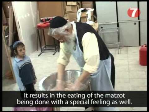 Leading Rabbi Actively Participates in Matzah Baking