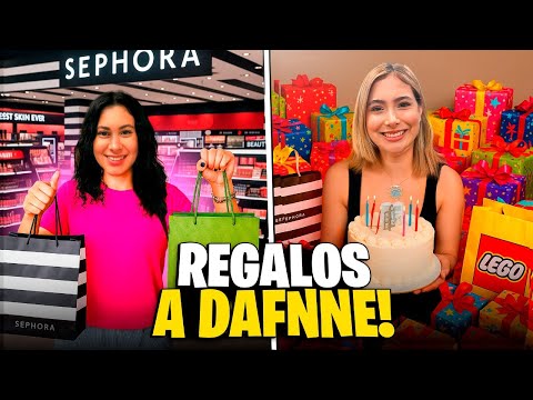 LE DOY 19 REGALOS A MI HERMANA 😍🎁 | Hermanas JM