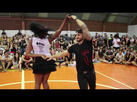 Pé Descalço Exame Vermelha Sabrina 2018