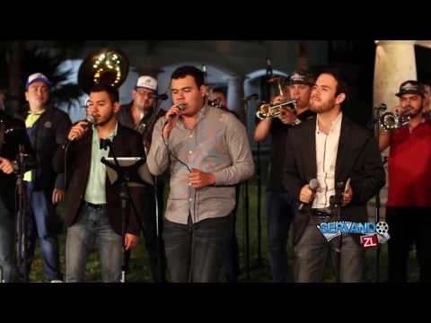 Grupo Fernandez Ft. Banda Renovacion - El P3l0 Ch!n0 (En Vivo 2016)