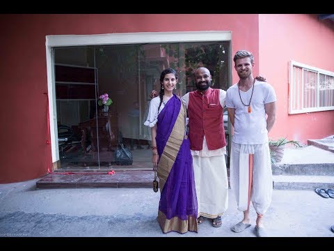 Sages, New Yoga Hall and Iyengar Workshop - Rishikesh, India