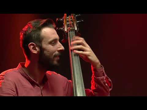 ContraBayando - Devojko mala