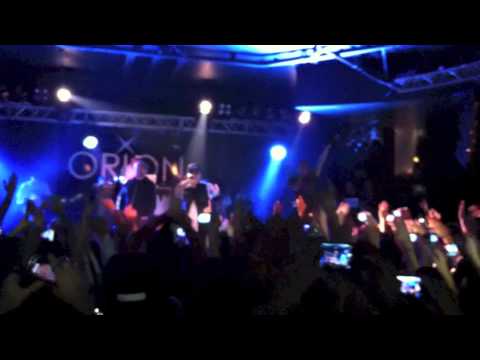 Club Dogo (ft.Max Pezzali)- L'erba del Diavolo