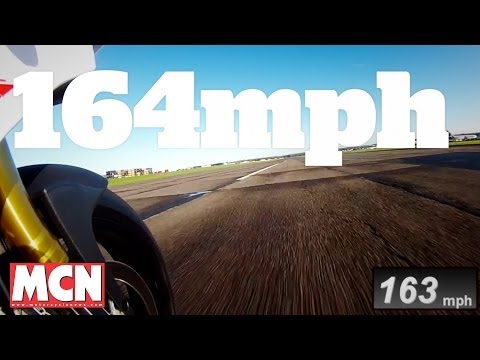 Super naked speed test and dyno | Group Test | Motorcyclenews.com