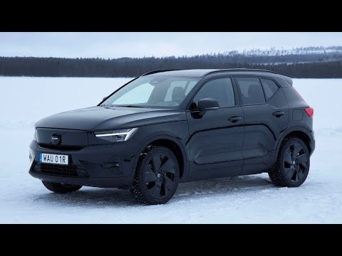 2024 Volvo EX40 (Black Edition) - Exterior, Interior, and Driving