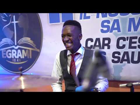 LOUE LE SEIGNEUR by Alka MBUMBA  live Action de Grâce lubumbashi