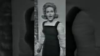 Well, hello young lovers | #lesleygore #legend #classic #vintage #retro #music #singer #song #shorts