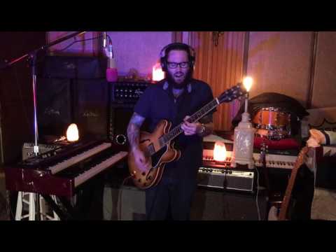 The Flyers - "My Girl" (Live In Studio)