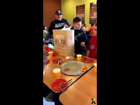 Удивил младшего брата подарком на день рождения