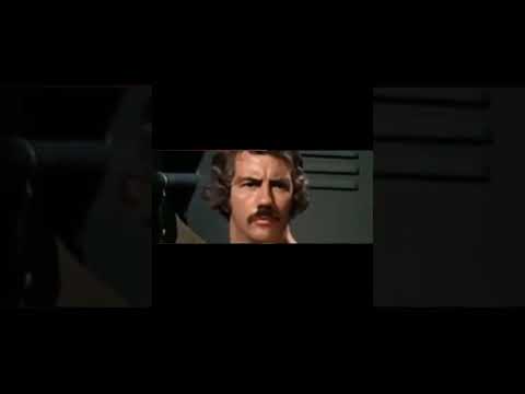 MICHAEL JACKSON VS BRUCE LEE!!!